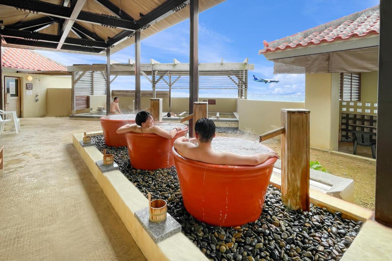 Tomigusuku Senagajima Island Resort & Spa מראה חיצוני תמונה