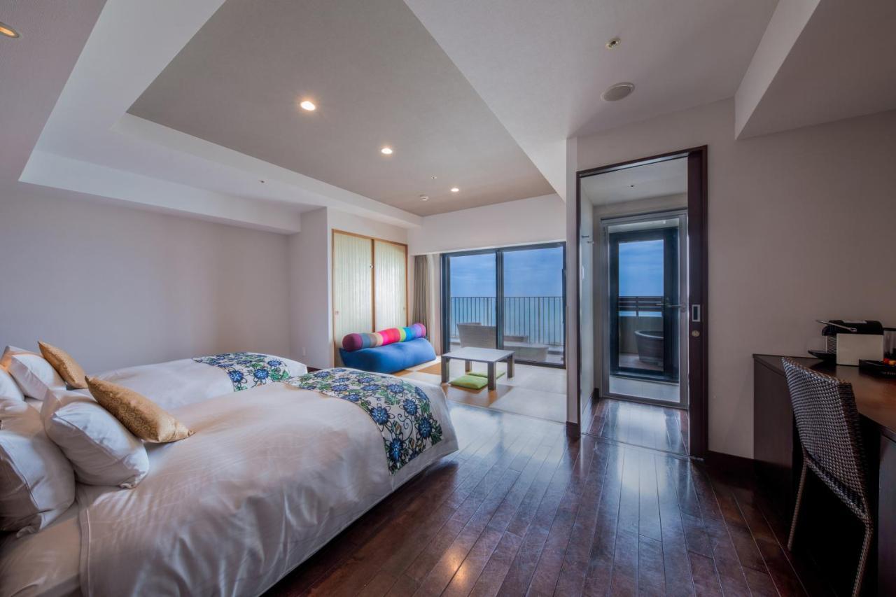 Tomigusuku Senagajima Island Resort & Spa מראה חיצוני תמונה